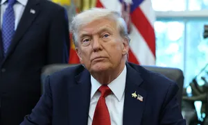 Chiến lược liên tục đổi giọng của ông Trump trong cuộc đấu với Trung Quốc